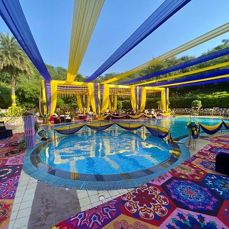 Golden Tulip Chandigarh, Панчкула Екстер'єр фото